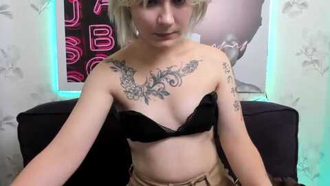 linddaa @ myfreecams on 20230926