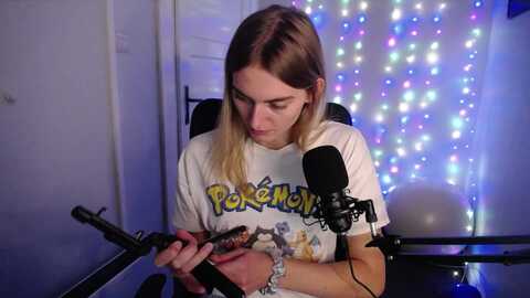 personyouneed @ myfreecams on 20230926