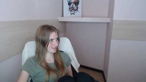 supergirl_09 @ myfreecams on 20230926