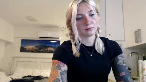 tattoo_bbgirl @ myfreecams on 20230926