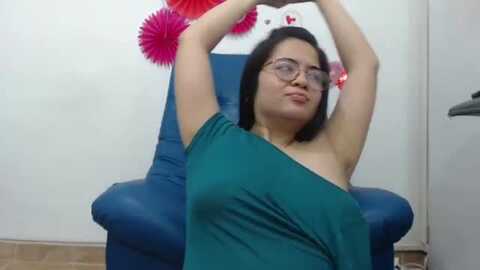 violeta_97 @ myfreecams on 20230926