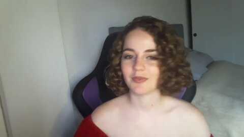 zefyra1 @ myfreecams on 20230926