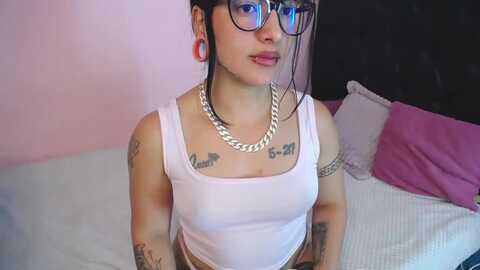 burning_kitty @ myfreecams on 20230927