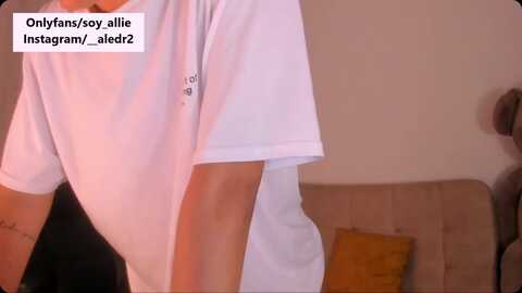 missbaby8 @ myfreecams on 20230927