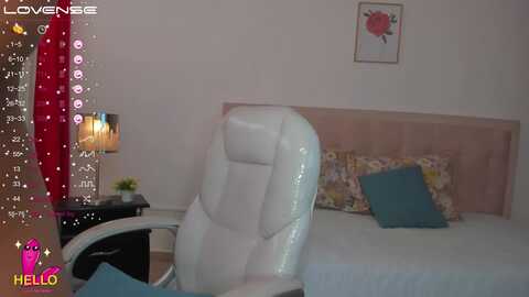 roosaliiaaa1 @ myfreecams on 20230927