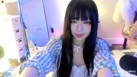 acaiberry @ myfreecams on 20230928