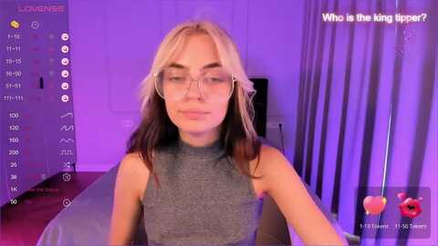 stefani_grand @ myfreecams on 20230928