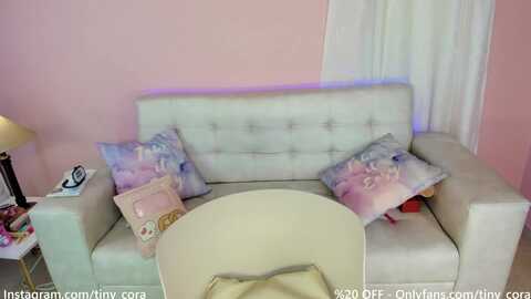 tiny_cora @ myfreecams on 20230928