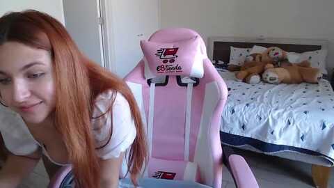 meghanzou @ myfreecams on 20230929