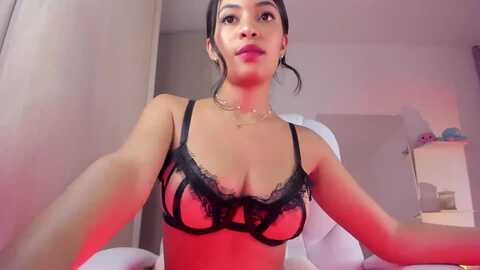 sweetmoon1 @ myfreecams on 20230929