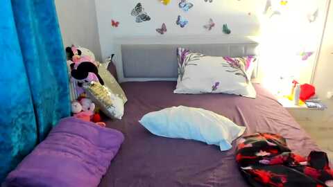 alice75 @ myfreecams on 20230930