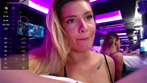 emilylax @ myfreecams on 20230930