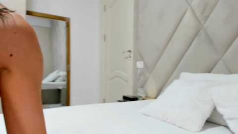 lexiq @ myfreecams on 20230930