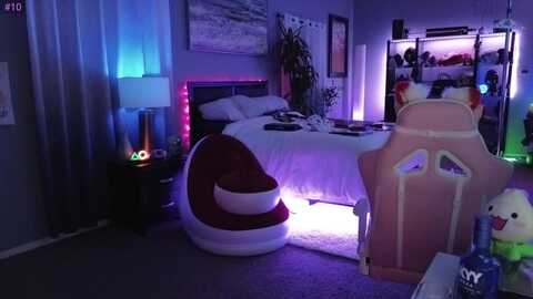 lexxiskol @ myfreecams on 20230930