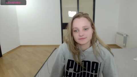 marieandrea @ myfreecams on 20230930