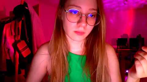 mollyxss @ myfreecams on 20230930
