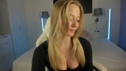 pinkcorall @ myfreecams on 20230930