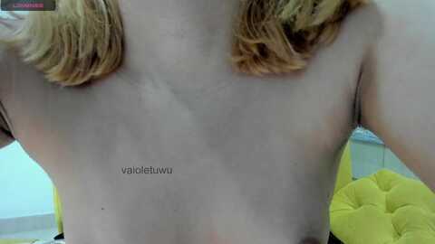 vaiolet1314 @ myfreecams on 20230930