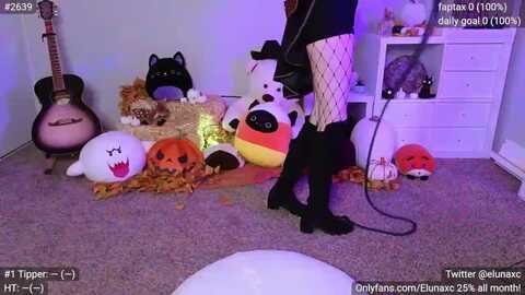 elunaxc @ myfreecams on 20231001