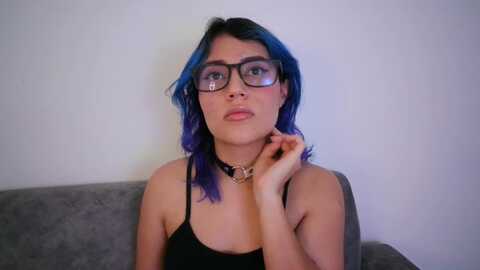 emily_2016 @ myfreecams on 20231001