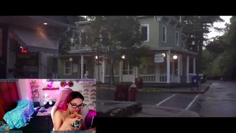 jesswhitmore @ myfreecams on 20231001