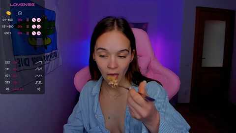 kate_young @ myfreecams on 20231001