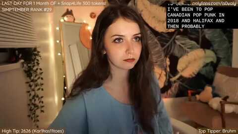 n0valy @ myfreecams on 20231001