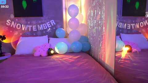 snowkitty @ myfreecams on 20231001