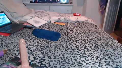 blondey21uk @ myfreecams on 20231002