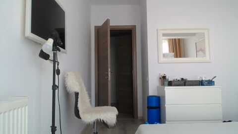 hrystina_ @ myfreecams on 20231002