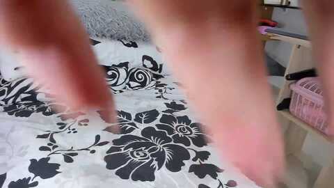 kloemss @ myfreecams on 20231002