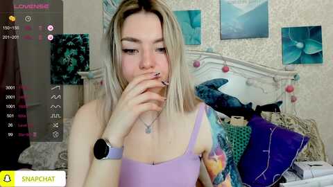 lillimoore_ @ myfreecams on 20231002