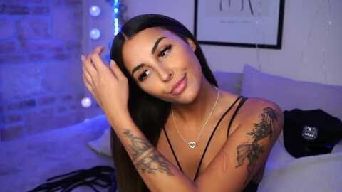 lisamelow @ myfreecams on 20231002