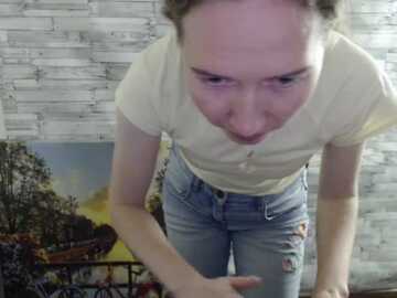 marlinka @ myfreecams on 20231002
