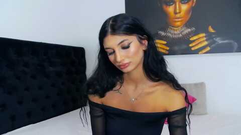 mayasin3 @ myfreecams on 20231002