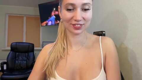 miss_sylvia @ myfreecams on 20231002