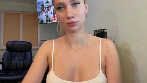 miss_sylvia @ myfreecams on 20231002