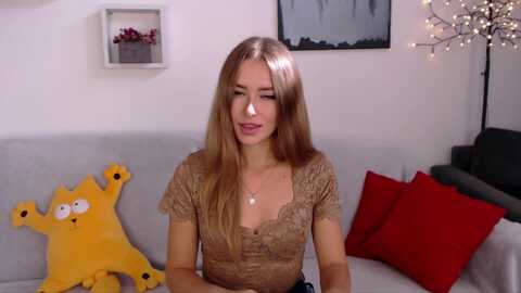 simonswife @ myfreecams on 20231002