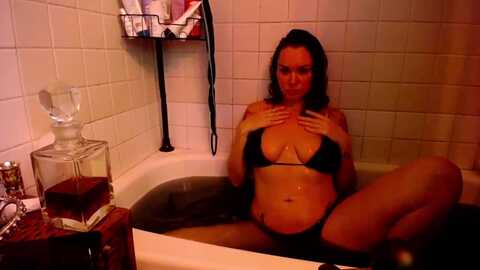 taylorvaughan @ myfreecams on 20231002