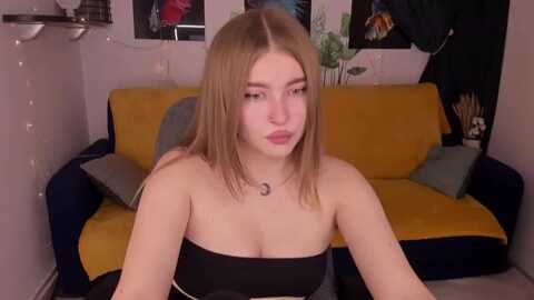 violarose @ myfreecams on 20231002