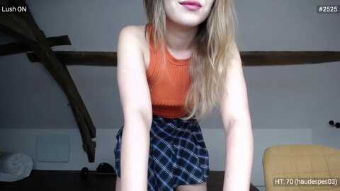 bootysaur @ myfreecams on 20231003