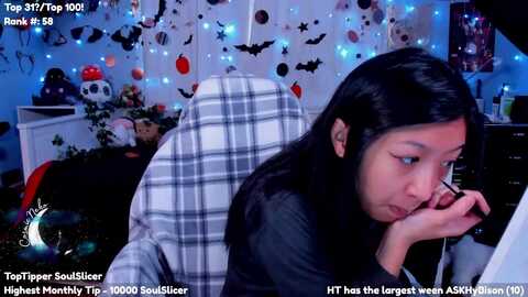 cosmicneko @ myfreecams on 20231003