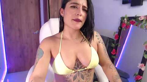 danii_sweet @ myfreecams on 20231003