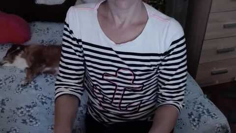 debra_x @ myfreecams on 20231003