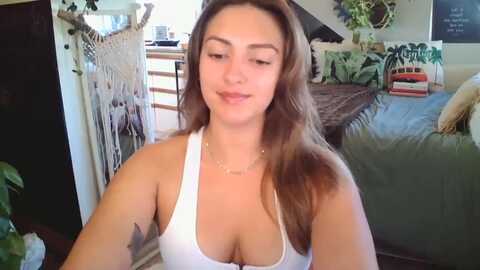 sexylexi211 @ myfreecams on 20231003