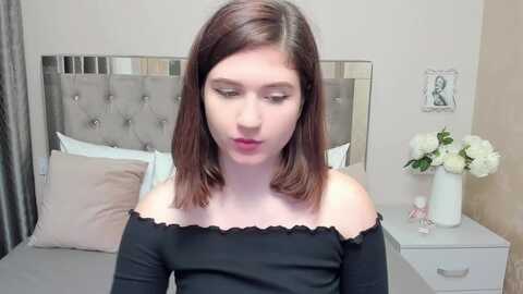 sherimaron @ myfreecams on 20231003