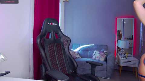 victoriarosss @ myfreecams on 20231003