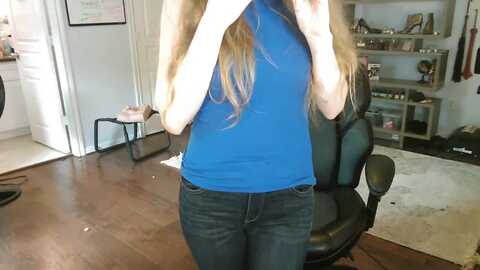 bunnydathug @ myfreecams on 20231004