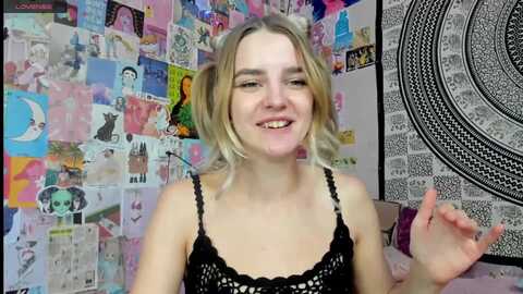 caandy_girl @ myfreecams on 20231004