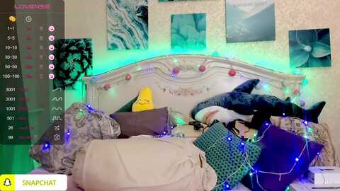 lillimoore_ @ myfreecams on 20231004